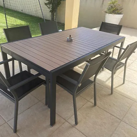 Дом отдыха De Avec Piscine Privative Chauffee *