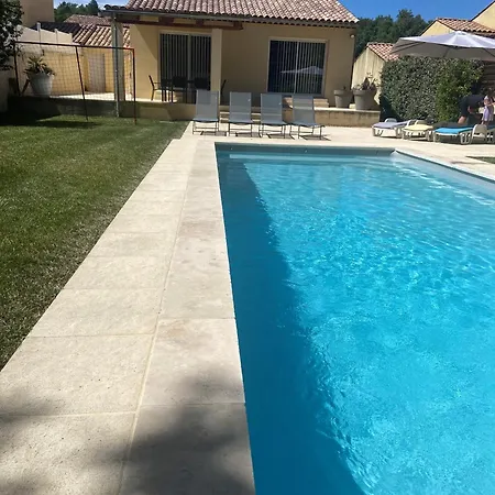 Дом отдыха De Avec Piscine Privative Chauffee