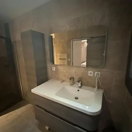 De Avec Piscine Privative Chauffee Saint-Maime