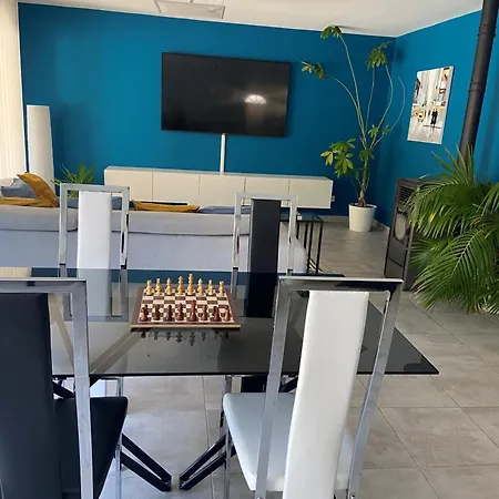 De Avec Piscine Privative Chauffee * Saint-Maime