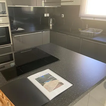Vakantiehuis De Avec Piscine Privative Chauffee Saint-Maime