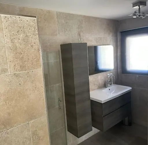 Casa vacanze De Avec Piscine Privative Chauffee Saint-Maime